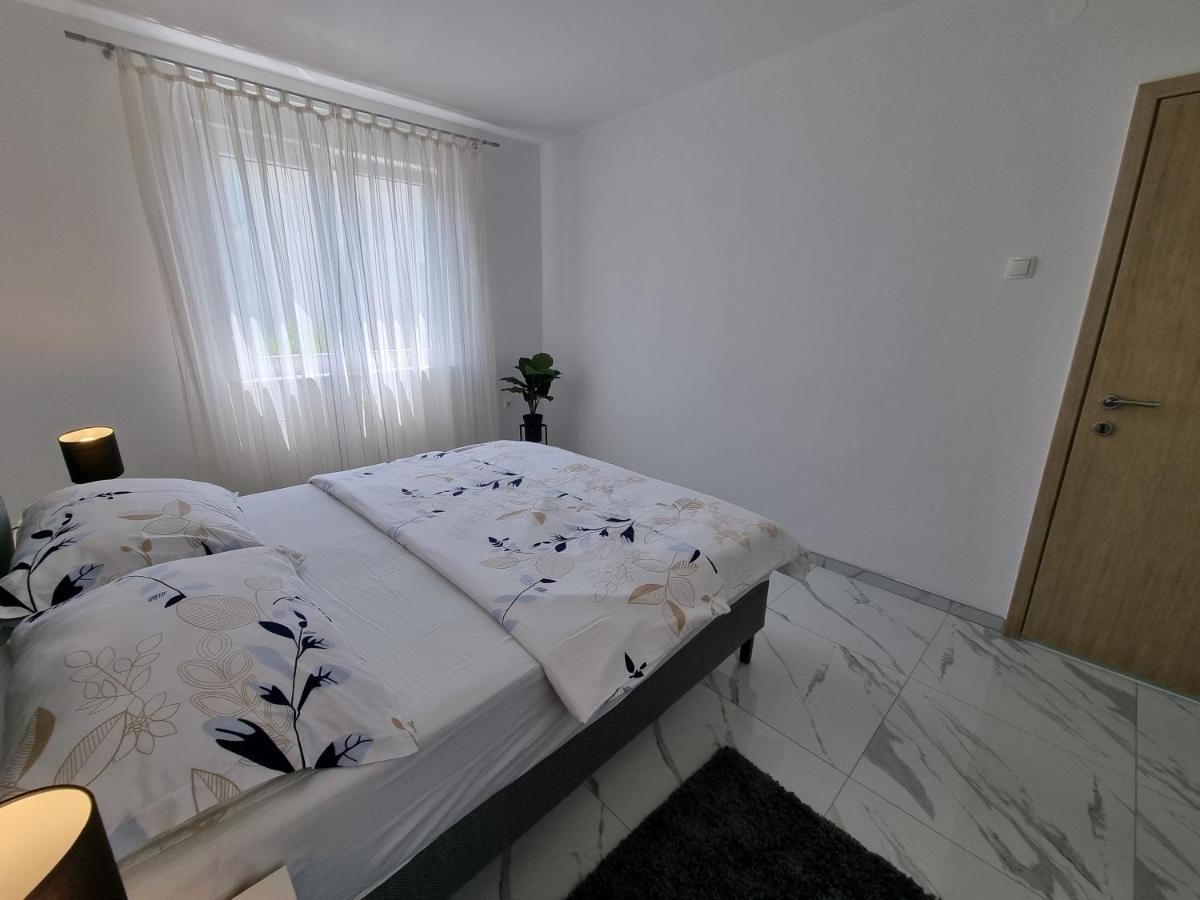 Apartman Striga Crikvenica Eksteriør billede