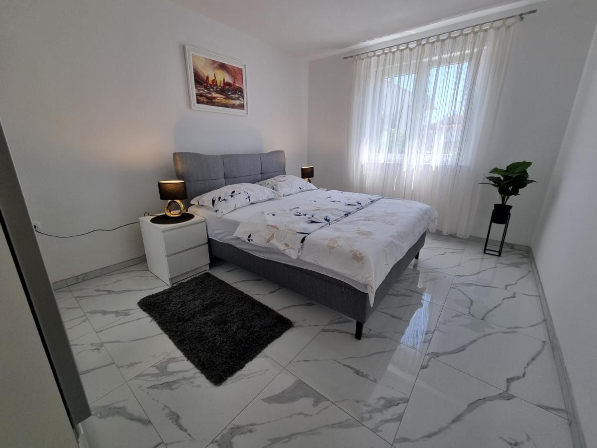 Apartman Striga Crikvenica Eksteriør billede